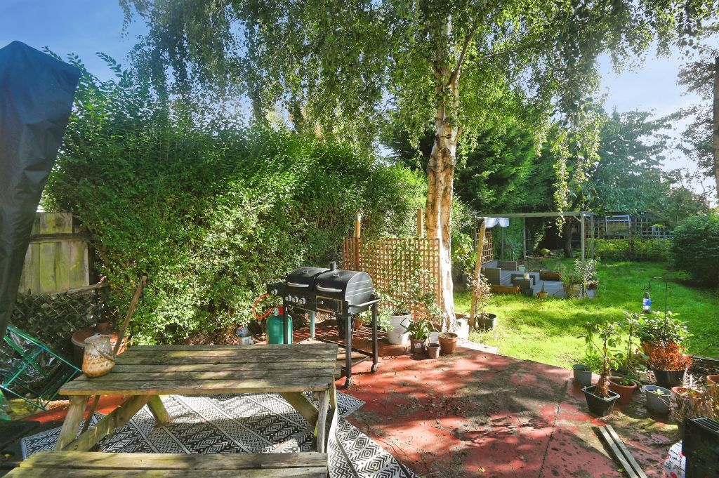 Property photo 3 of 12