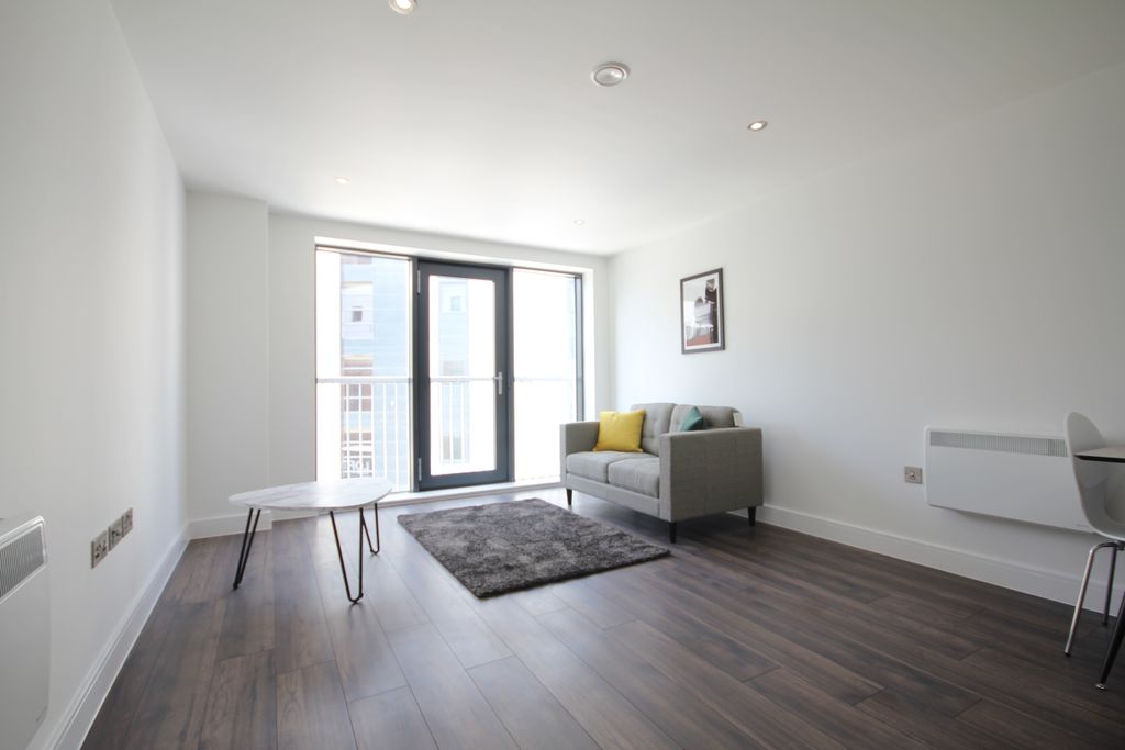 Property photo 2 of 9