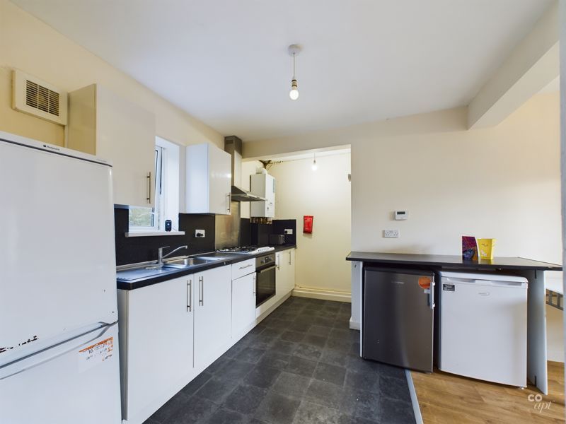 Property photo 3 of 13 Photo 20