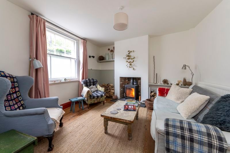 Property photo 3 of 22 Photo 12