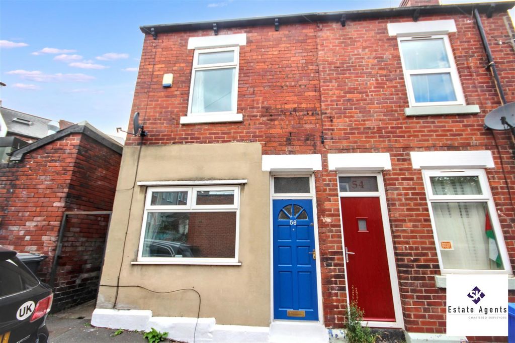 Property photo 1 of 11 Outside