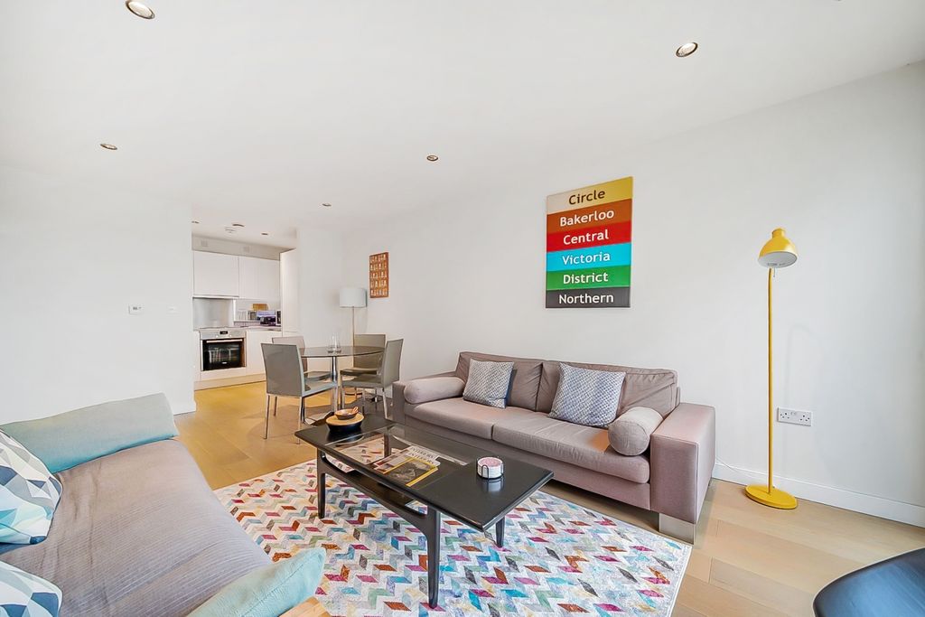 Property photo 2 of 24 1189339 (3)