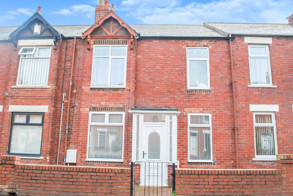 Property photo 1 of 14