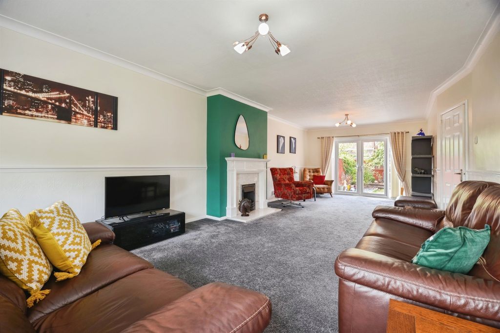 Property photo 3 of 14