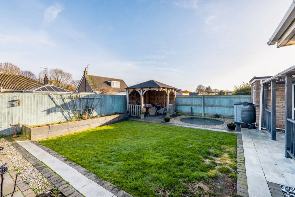 Property photo 3 of 23 50 Langwith Gardens (Holbeach)-13