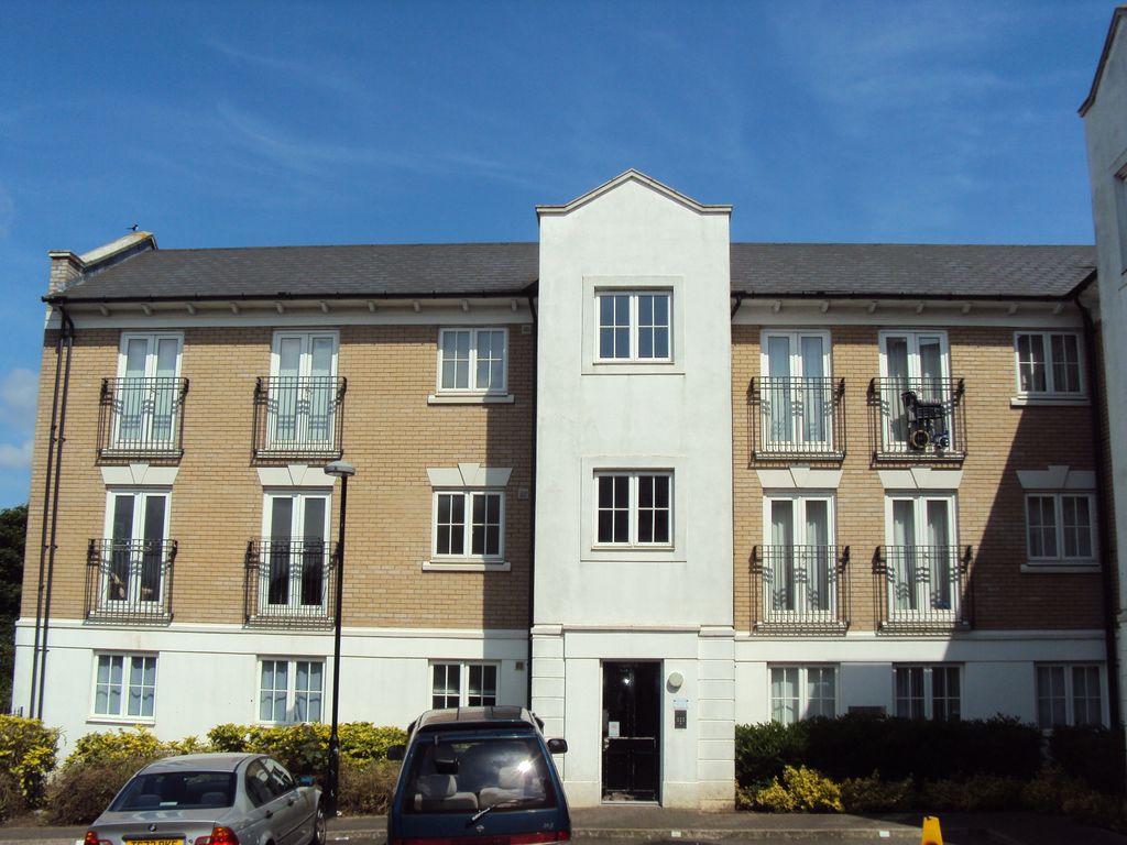 Property photo 1 of 9 External View