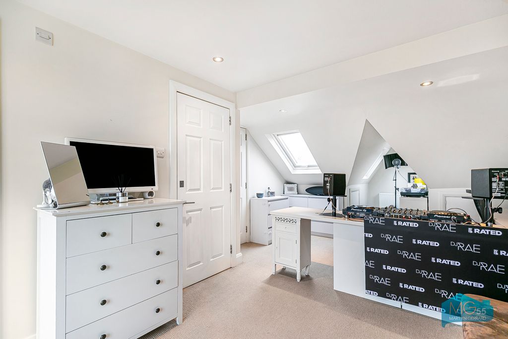 Property photo 3 of 17 Picture No. 03
