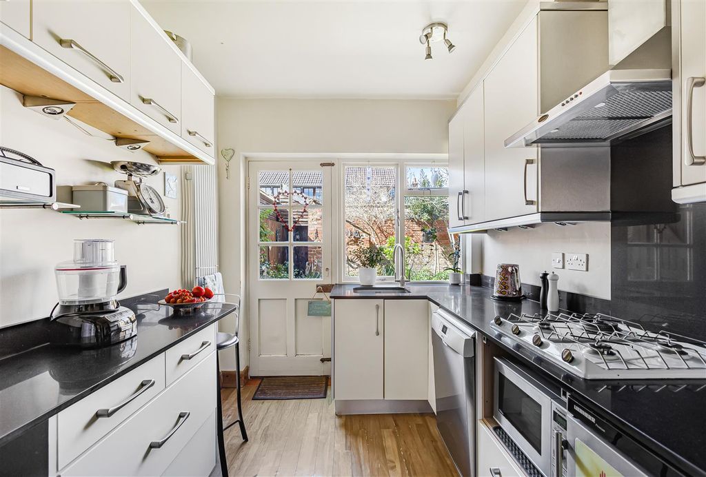 Property photo 3 of 30 4_78177.Jpg