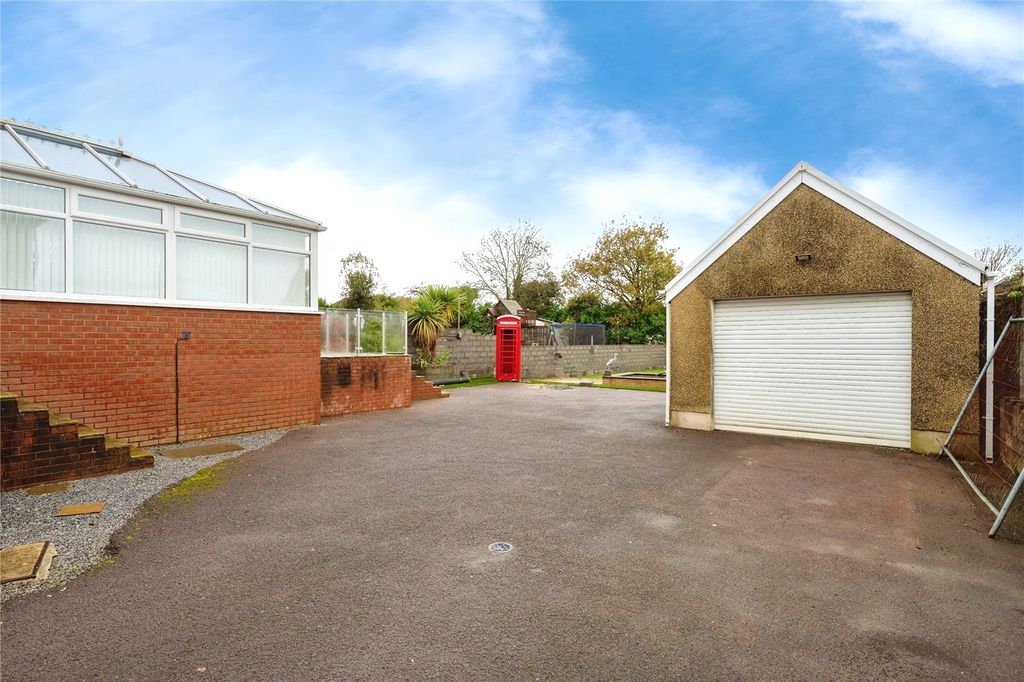 Property photo 2 of 21 Picture No. 22