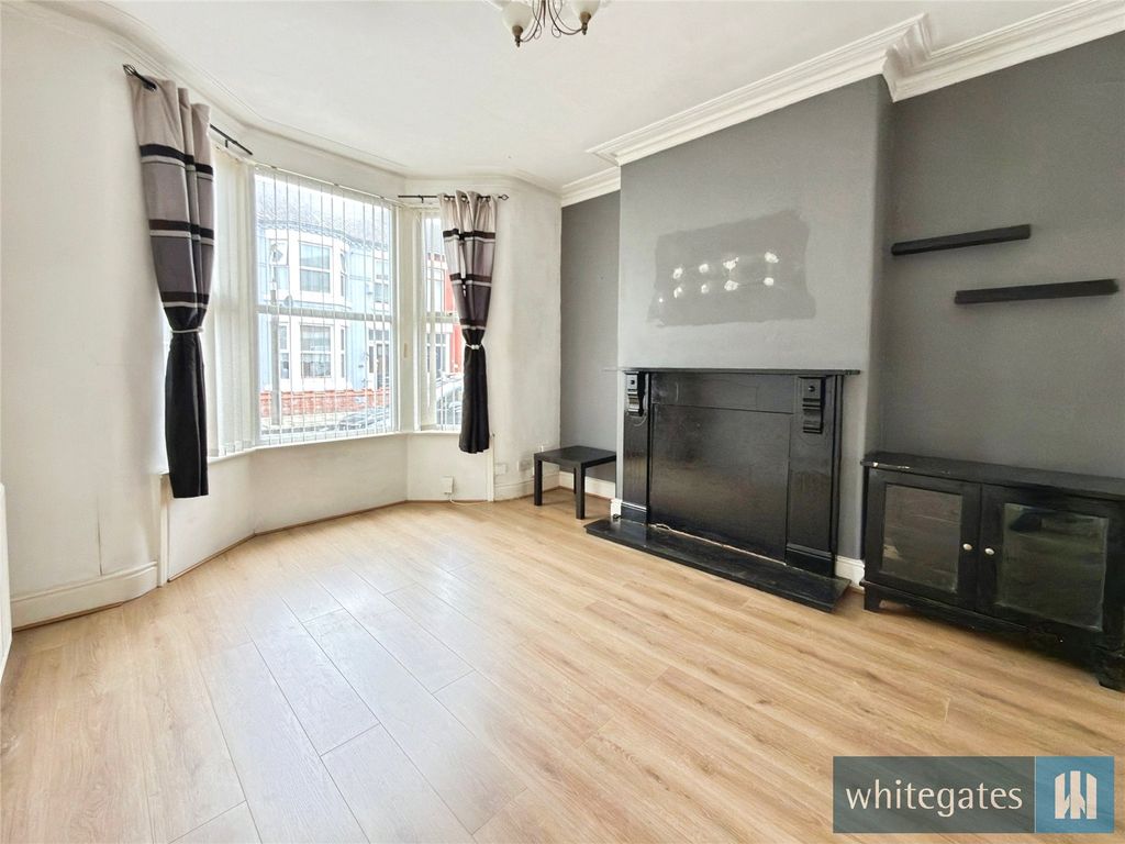Property photo 3 of 15 Picture No. 34
