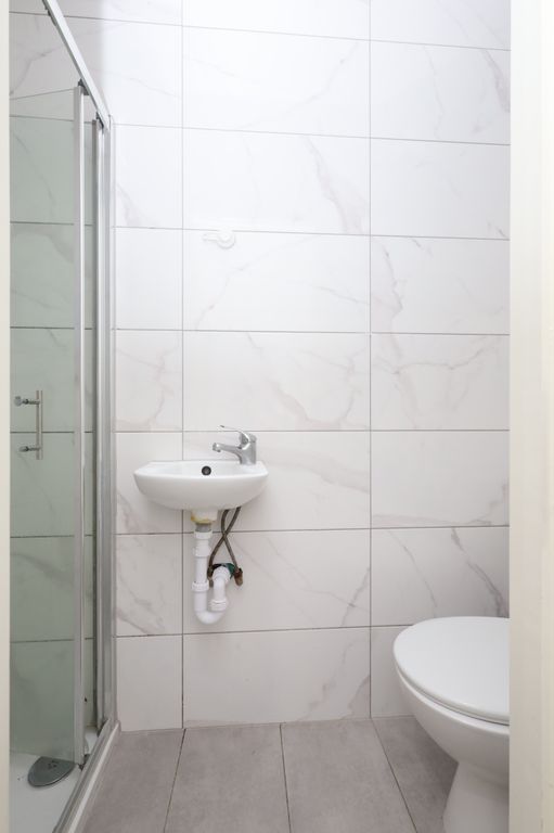 Property photo 2 of 2