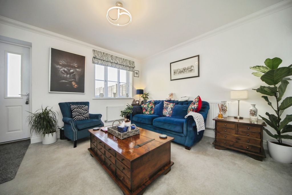 Property photo 1 of 14 Pbox-Img.Jpg