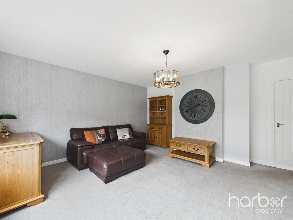 Property photo 2 of 17 5344233