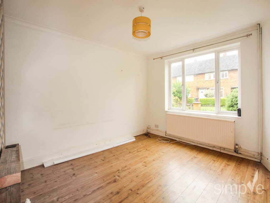 Property photo 3 of 8 Img_4983