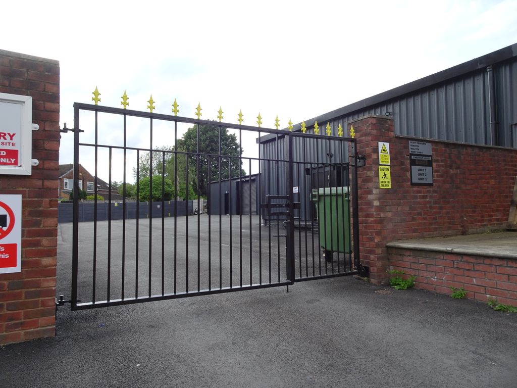 Property photo 2 of 8 Securte Gated Yard