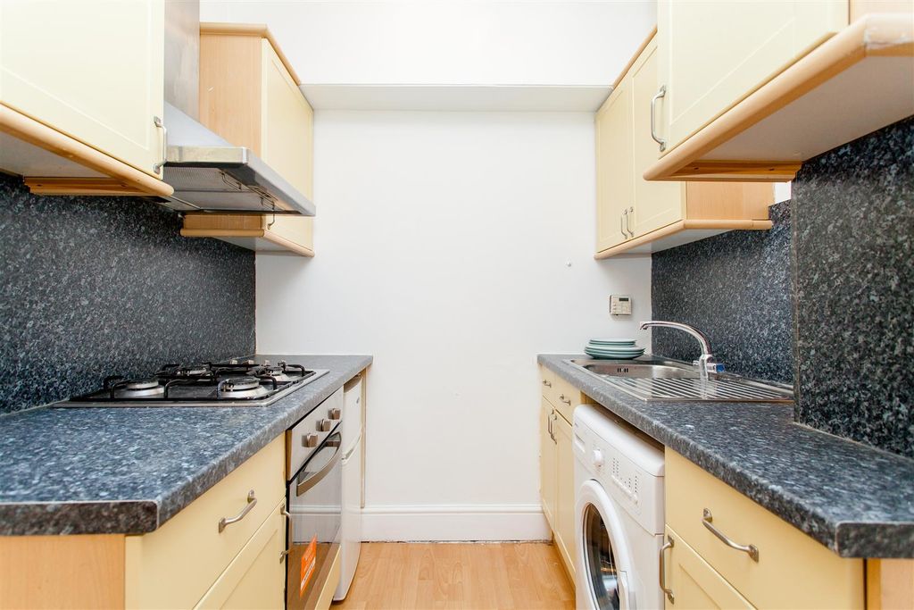 Property photo 3 of 15 Reception/Kitchen Area