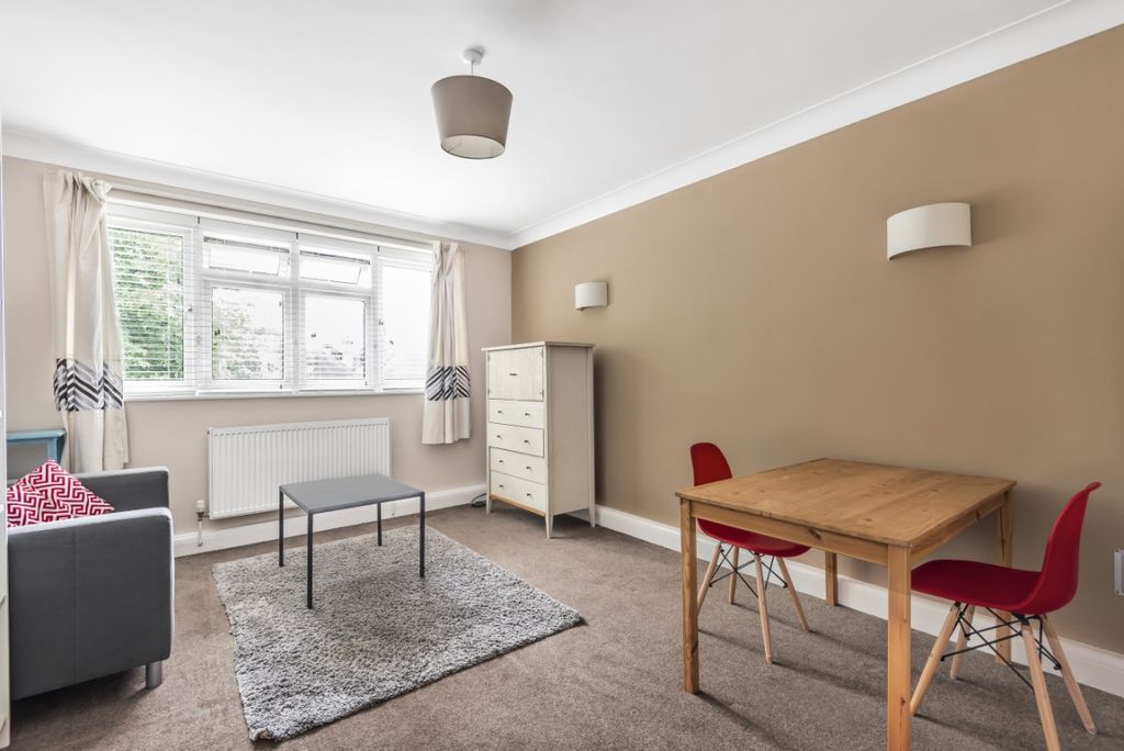 Property photo 1 of 7 875679 (3)