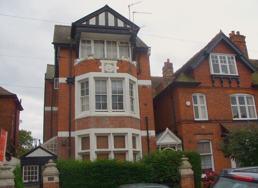 Property photo 1 of 6