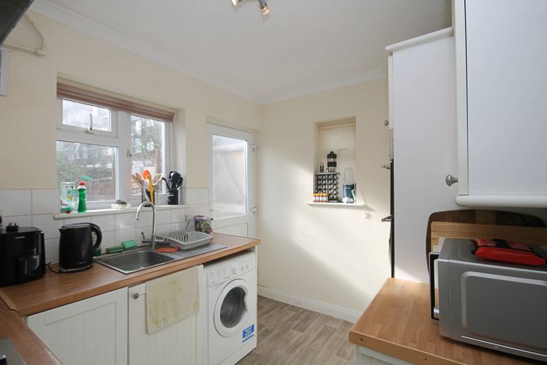 Property photo 3 of 10 Photo 9