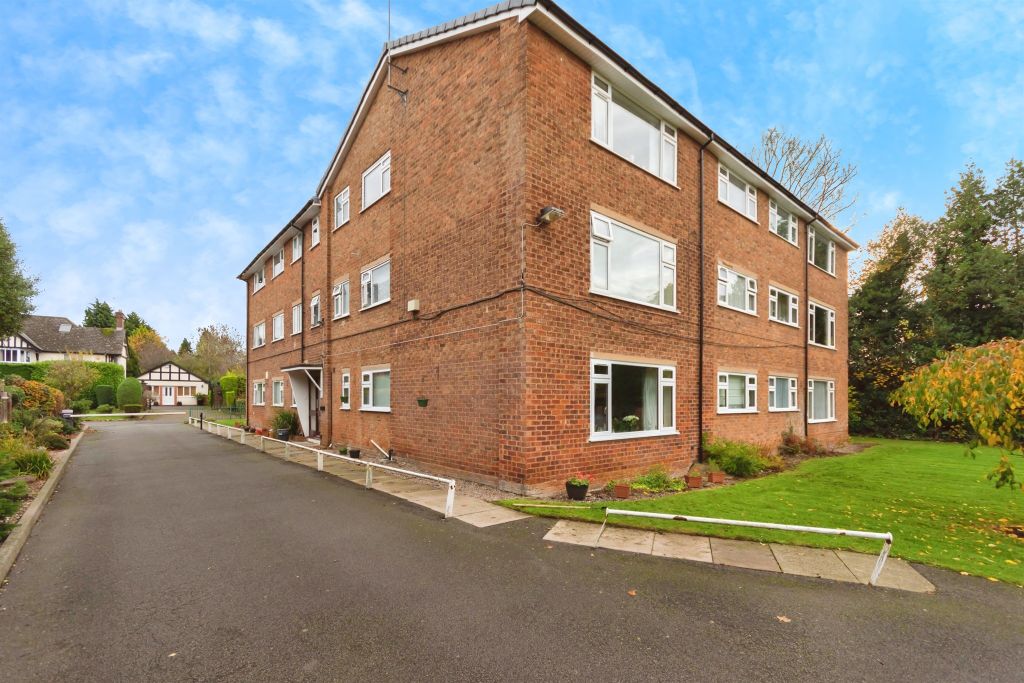 Property photo 1 of 15