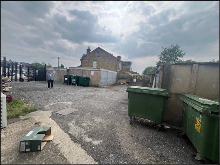 Property photo 3 of 4