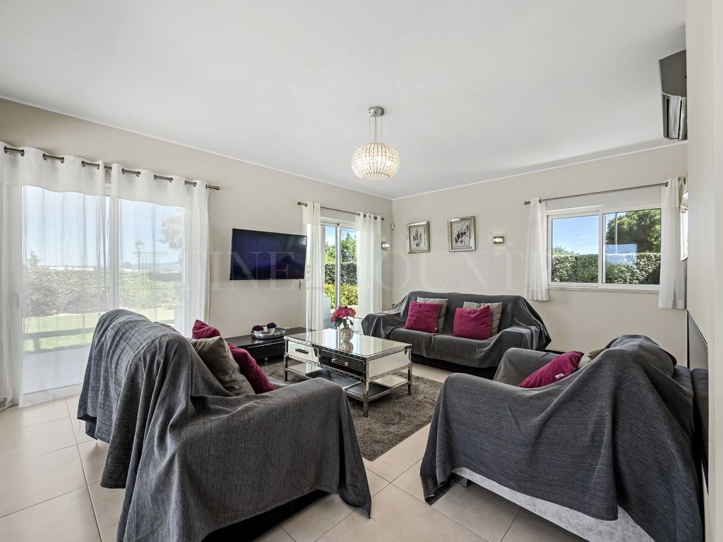 Property photo 2 of 30