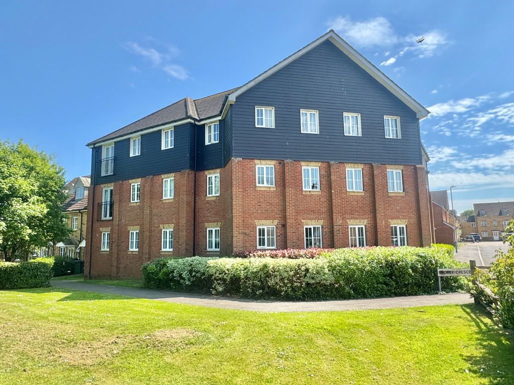 Property photo 1 of 17 Carter Close