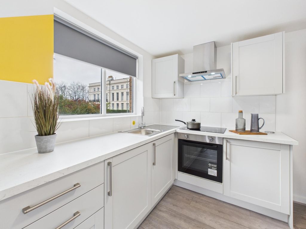 Property photo 1 of 13 Property Photo