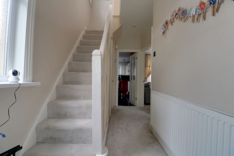 Property photo 2 of 14 Img_3293-Img_3295