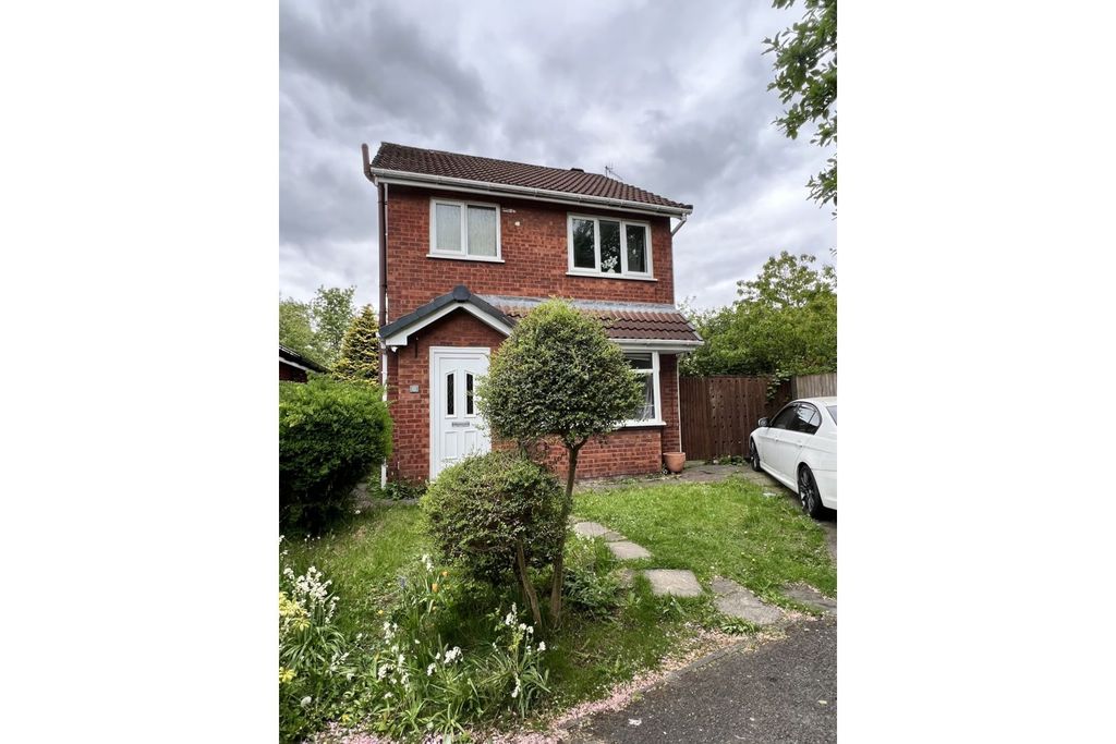 Property photo 1 of 12
