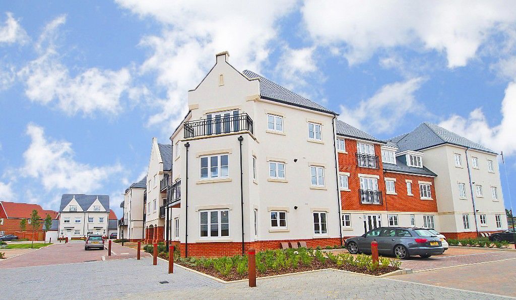 Property photo 1 of 9 External (Main)