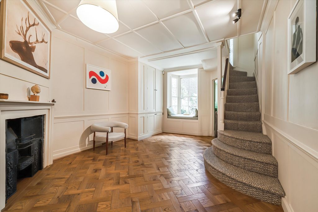 Property photo 3 of 14 Image