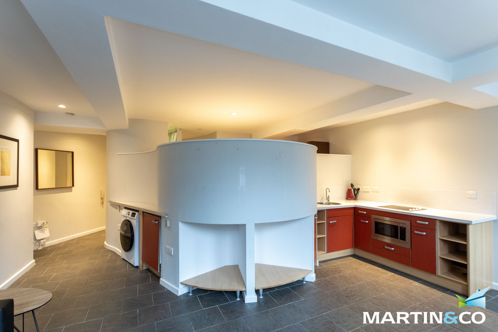 Property photo 3 of 9 Picture6