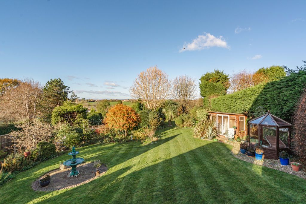 Property photo 2 of 29 Photo 2