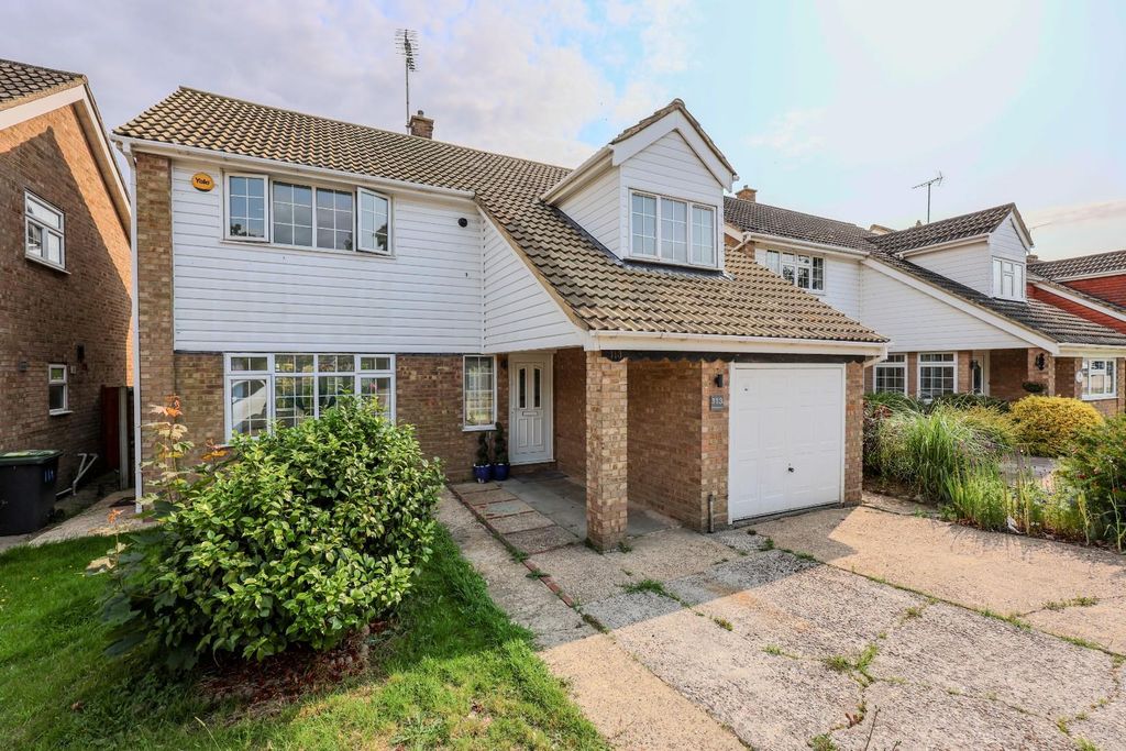 Property photo 1 of 27