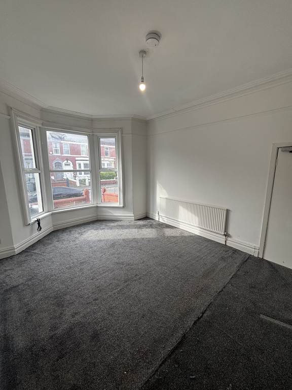 Property photo 2 of 23 Living Room