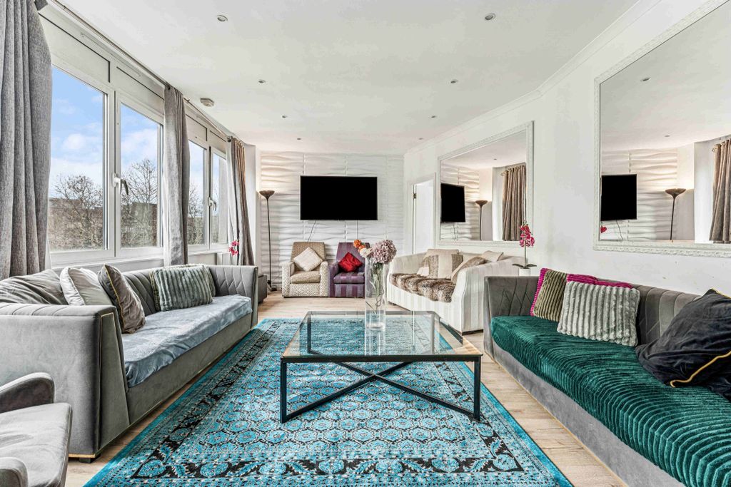 Property photo 1 of 10 2.Jpg