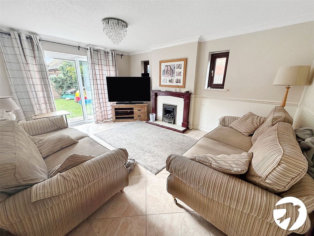 Property photo 2 of 11 Picture No. 20