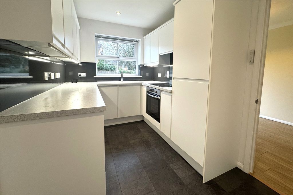 Property photo 3 of 16 Picture No. 51