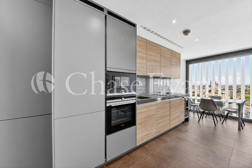Property photo 3 of 13 Kitchen