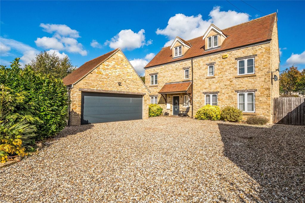 Property photo 1 of 30 External View