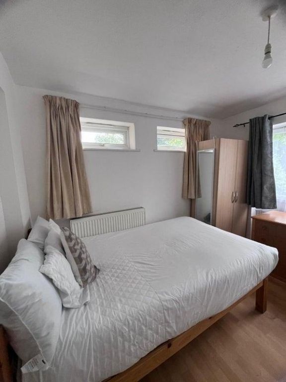 Property photo 2 of 6 99616005.Jpg