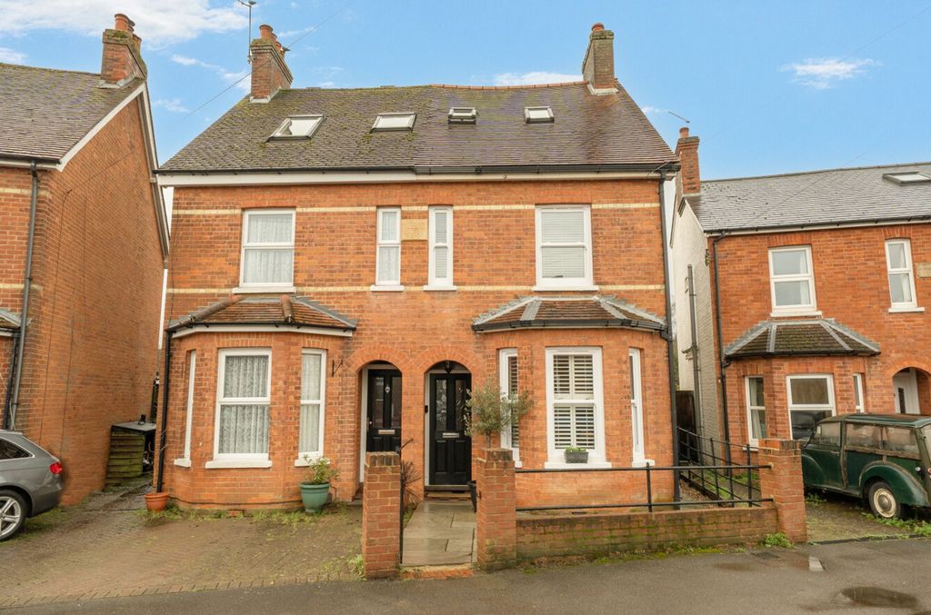 Property photo 1 of 22