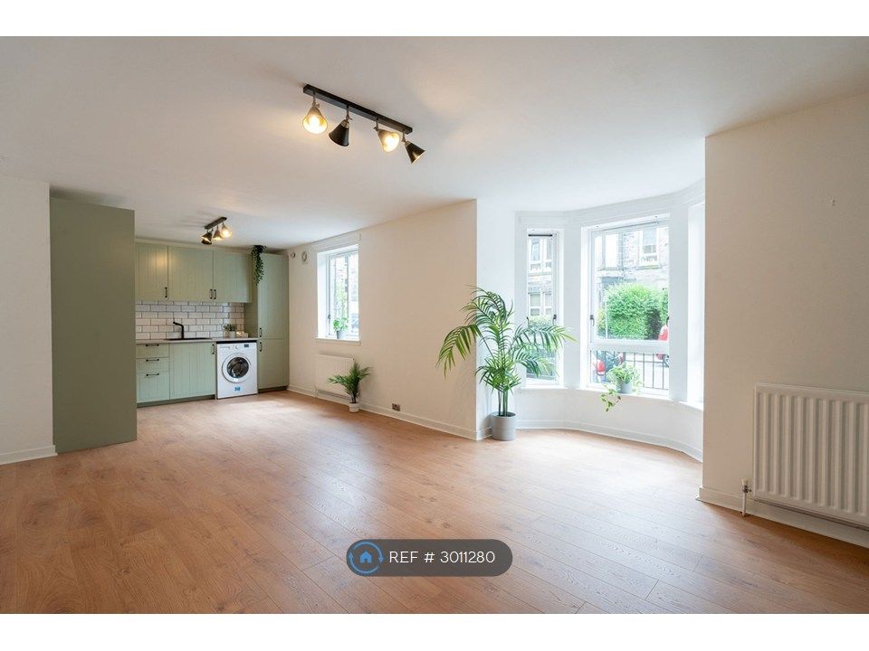 Property photo 1 of 28