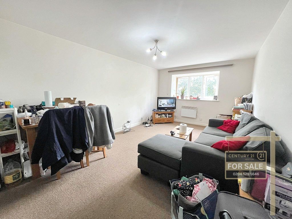Property photo 2 of 11