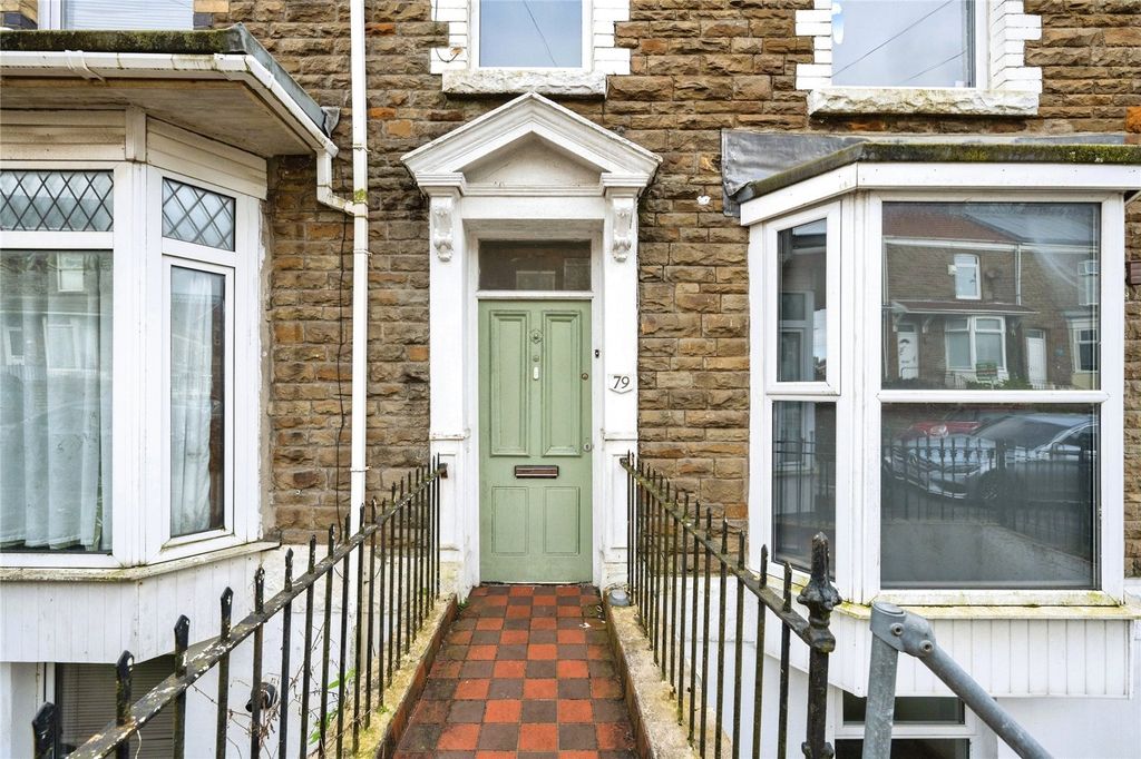 Property photo 2 of 31 Picture No. 43