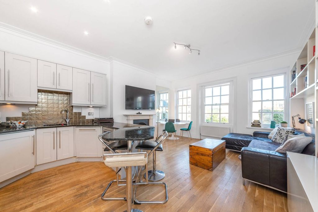 Property photo 3 of 9