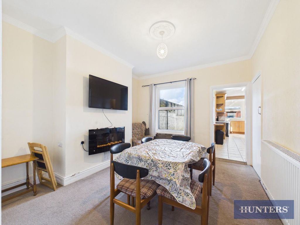 Additional image 5 of 5 bed terraced house for saleWest Avenue, Filey YO14