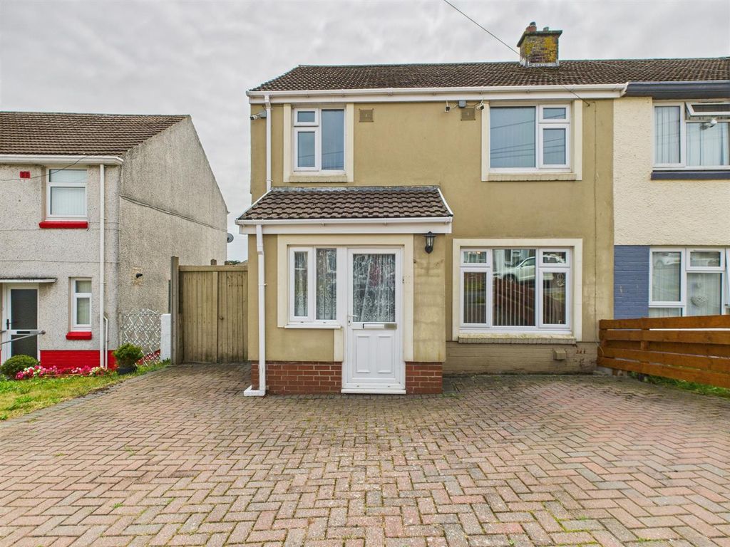 Property photo 1 of 16 Cam05474G0-Pr0023-Still016.Jpg