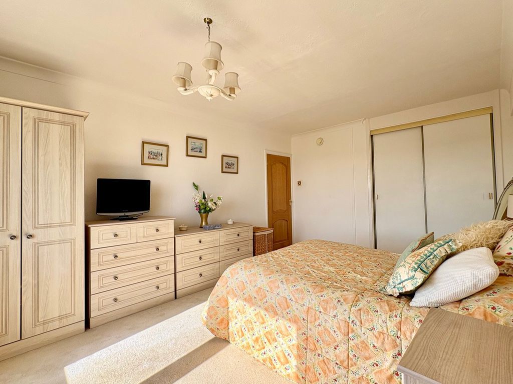 Additional image 13 of 3 bed flat for saleSt Lucia, West Parade, Bexhill-On-Sea TN39